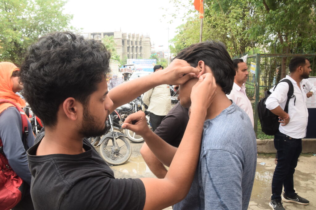 NEET 2026:566 छात्रों की दूरी, सेंटर ही नहीं पहुंचे…