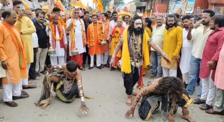 रीवा में निकली विशाल कावड़ यात्रा, हजारों कावड़ियों ने किया नगर भ्रमण डिप्टी सीएम राजेंद्र शुक्ल रहे यात्रा में मौजूद…